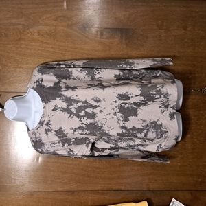 NWT For The Republic lightweight sweater